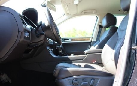 Volkswagen Touareg III, 2014 год, 2 950 000 рублей, 8 фотография