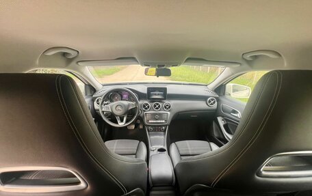 Mercedes-Benz A-Класс, 2016 год, 1 539 000 рублей, 33 фотография