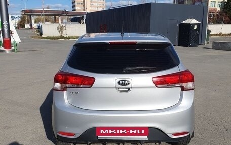 KIA Rio III рестайлинг, 2015 год, 900 000 рублей, 3 фотография
