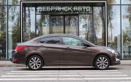 Hyundai Solaris II рестайлинг, 2015 год, 1 200 000 рублей, 4 фотография