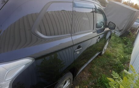 Mitsubishi Outlander III рестайлинг 3, 2012 год, 1 500 000 рублей, 4 фотография