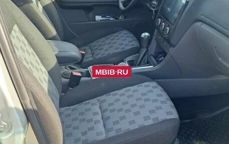 Ford Focus II рестайлинг, 2006 год, 470 000 рублей, 24 фотография