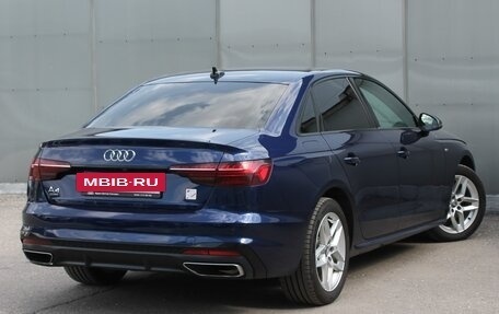 Audi A4, 2021 год, 3 130 000 рублей, 2 фотография