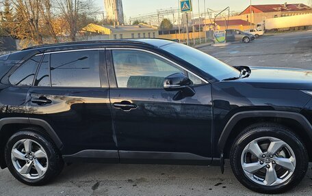 Toyota RAV4, 2021 год, 3 500 000 рублей, 5 фотография