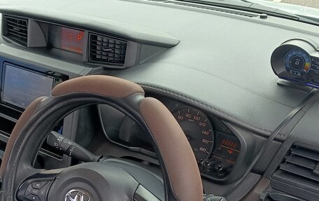 Toyota Roomy I, 2019 год, 920 000 рублей, 22 фотография