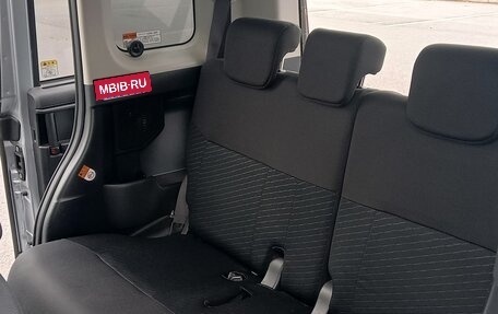 Toyota Roomy I, 2019 год, 920 000 рублей, 25 фотография