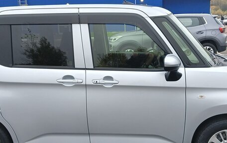 Toyota Roomy I, 2019 год, 920 000 рублей, 38 фотография