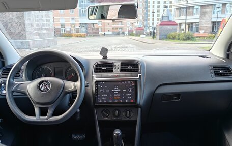 Volkswagen Polo VI (EU Market), 2017 год, 1 100 000 рублей, 7 фотография