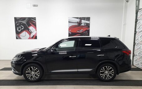 Mitsubishi Outlander III рестайлинг 3, 2015 год, 1 596 000 рублей, 4 фотография