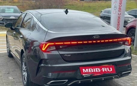 KIA K5, 2021 год, 2 300 000 рублей, 7 фотография
