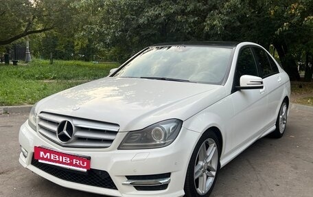 Mercedes-Benz C-Класс, 2013 год, 1 825 000 рублей, 10 фотография