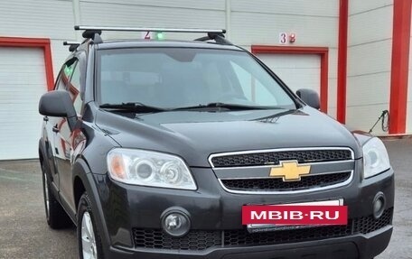 Chevrolet Captiva I, 2010 год, 700 000 рублей, 3 фотография