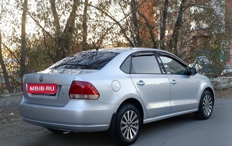 Volkswagen Polo VI (EU Market), 2013 год, 888 000 рублей, 2 фотография