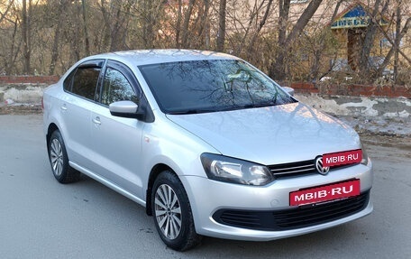Volkswagen Polo VI (EU Market), 2013 год, 888 000 рублей, 3 фотография