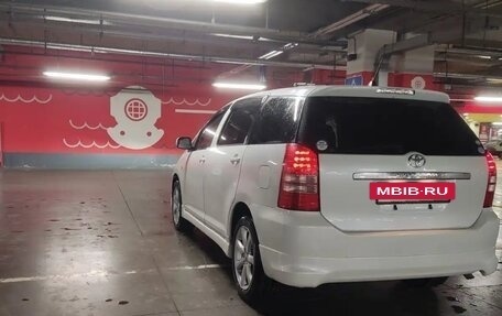 Toyota Wish II, 2005 год, 830 000 рублей, 9 фотография