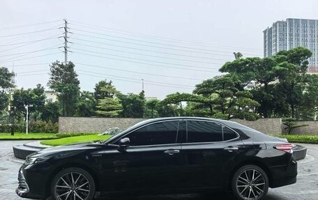 Toyota Camry, 2021 год, 2 180 000 рублей, 4 фотография