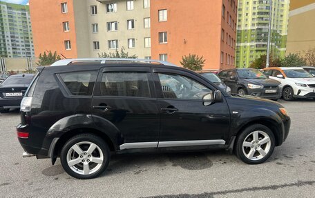 Mitsubishi Outlander III рестайлинг 3, 2007 год, 870 000 рублей, 3 фотография