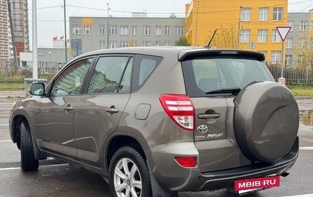 Toyota RAV4, 2011 год, 1 600 000 рублей, 5 фотография