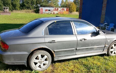 Hyundai Sonata IV рестайлинг, 2004 год, 270 000 рублей, 3 фотография