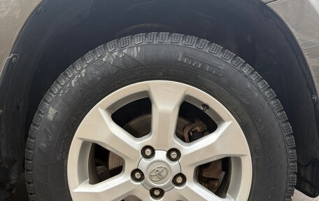 Toyota RAV4, 2011 год, 1 650 000 рублей, 8 фотография