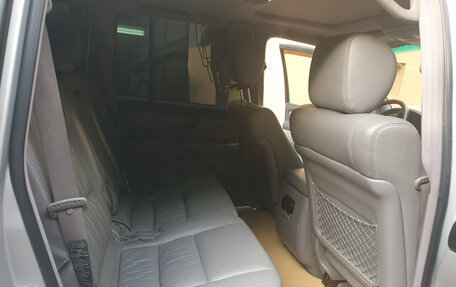 Toyota Land Cruiser 100 рестайлинг 2, 2007 год, 5 500 000 рублей, 8 фотография