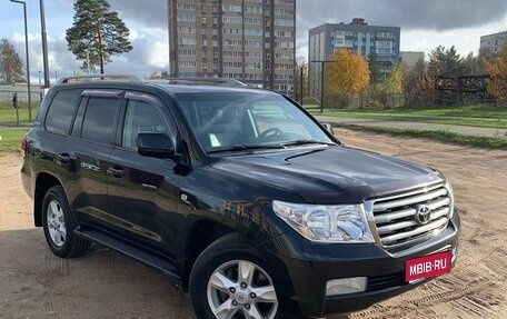 Toyota Land Cruiser 200, 2011 год, 3 200 000 рублей, 1 фотография