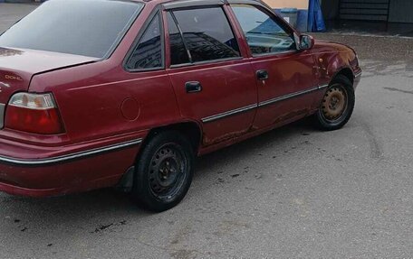 Daewoo Nexia I рестайлинг, 2004 год, 130 000 рублей, 4 фотография