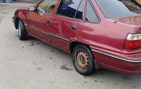 Daewoo Nexia I рестайлинг, 2004 год, 130 000 рублей, 2 фотография