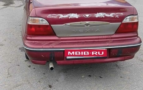 Daewoo Nexia I рестайлинг, 2004 год, 130 000 рублей, 3 фотография