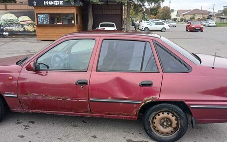 Daewoo Nexia I рестайлинг, 2004 год, 130 000 рублей, 10 фотография