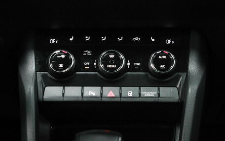 Skoda Karoq I, 2021 год, 2 680 000 рублей, 20 фотография