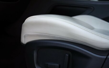 Jaguar F-Pace, 2017 год, 2 399 000 рублей, 21 фотография