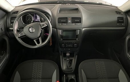 Skoda Yeti I рестайлинг, 2017 год, 1 849 000 рублей, 9 фотография