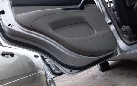 Chevrolet Rezzo, 2007 год, 235 000 рублей, 9 фотография