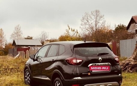 Renault Kaptur I рестайлинг, 2019 год, 1 650 000 рублей, 3 фотография