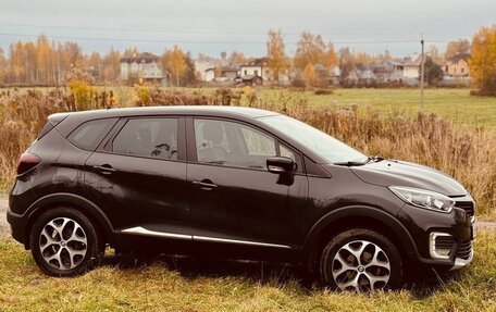 Renault Kaptur I рестайлинг, 2019 год, 1 650 000 рублей, 6 фотография