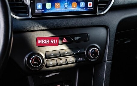 KIA Sportage IV рестайлинг, 2017 год, 1 400 000 рублей, 21 фотография