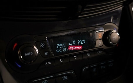 Ford Kuga III, 2015 год, 999 000 рублей, 17 фотография