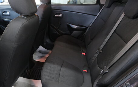 KIA Rio III рестайлинг, 2015 год, 1 059 000 рублей, 21 фотография