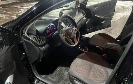 Hyundai Solaris II рестайлинг, 2015 год, 1 200 000 рублей, 7 фотография