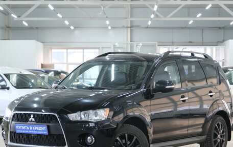 Mitsubishi Outlander III рестайлинг 3, 2011 год, 1 499 000 рублей, 3 фотография