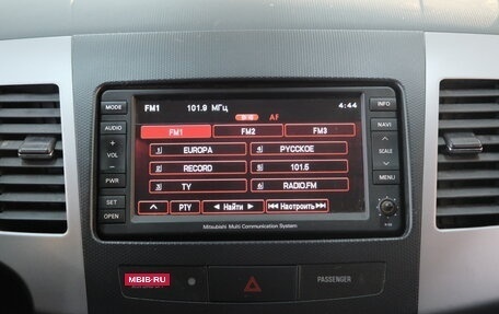 Mitsubishi Outlander III рестайлинг 3, 2011 год, 1 499 000 рублей, 15 фотография
