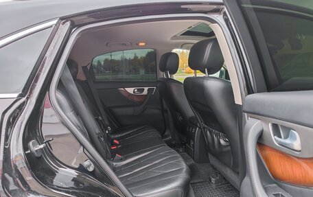 Infiniti QX70, 2014 год, 4 200 000 рублей, 16 фотография