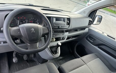 Peugeot Expert, 2018 год, 2 250 000 рублей, 8 фотография