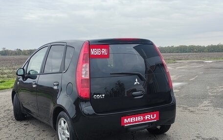 Mitsubishi Colt VI рестайлинг, 2003 год, 400 000 рублей, 3 фотография