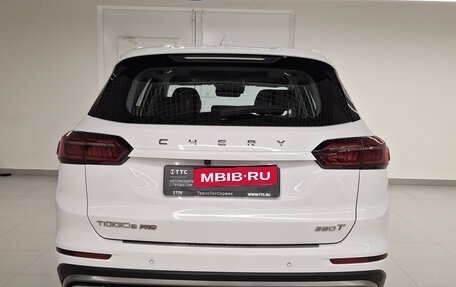 Chery Tiggo 8 Pro, 2022 год, 1 784 000 рублей, 6 фотография