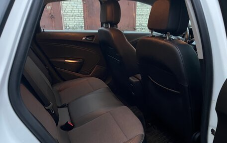 Opel Astra J, 2011 год, 900 000 рублей, 14 фотография