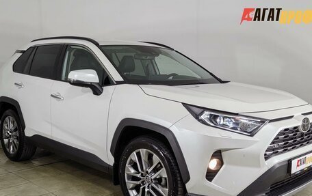 Toyota RAV4, 2021 год, 3 699 000 рублей, 3 фотография