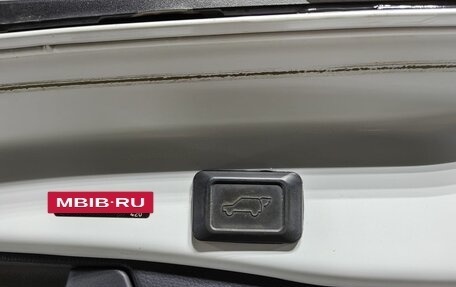 Toyota RAV4, 2021 год, 3 699 000 рублей, 40 фотография