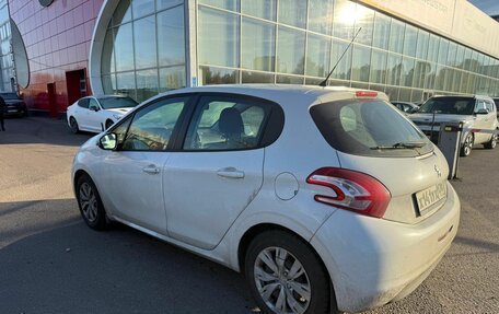 Peugeot 208 II, 2013 год, 539 000 рублей, 3 фотография
